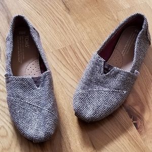 TOMS Classic Gold and brown